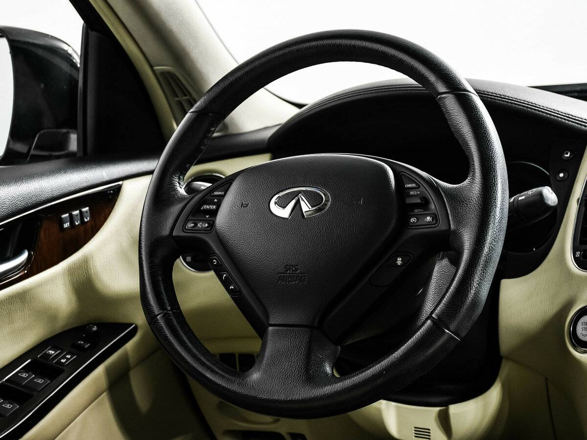 Infiniti QX50, 2015 Фото №12