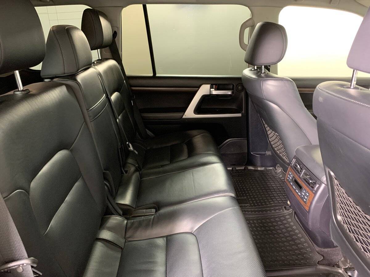 Toyota Land Cruiser, 2019 Фото №17