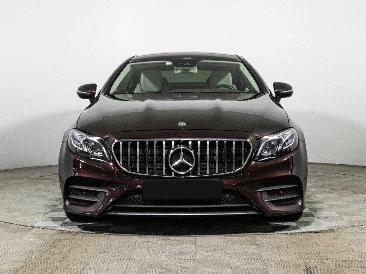 Mercedes-Benz E-Класс 450, 2018 - 92 377 км. | Фото №2