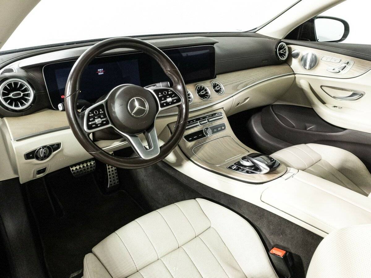 Mercedes-Benz E-Класс 450, 2018 Фото №11