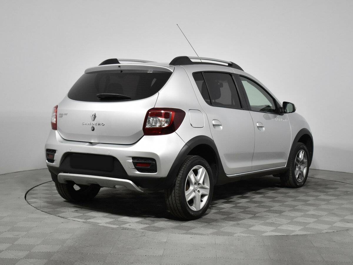 Renault Sandero Stepway, 2017 - 127 367 км. | Фото №3