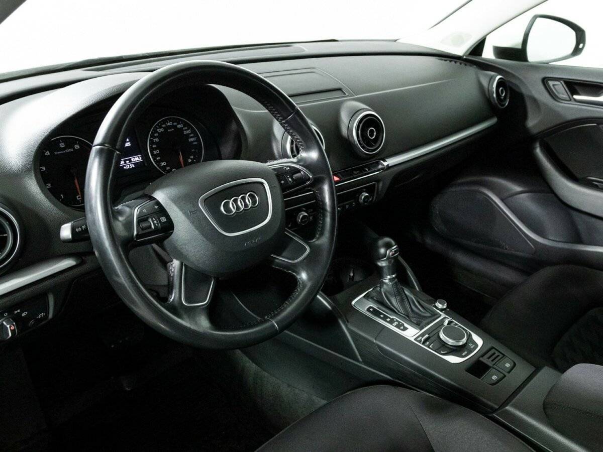 Audi A3, 2015 Фото №11