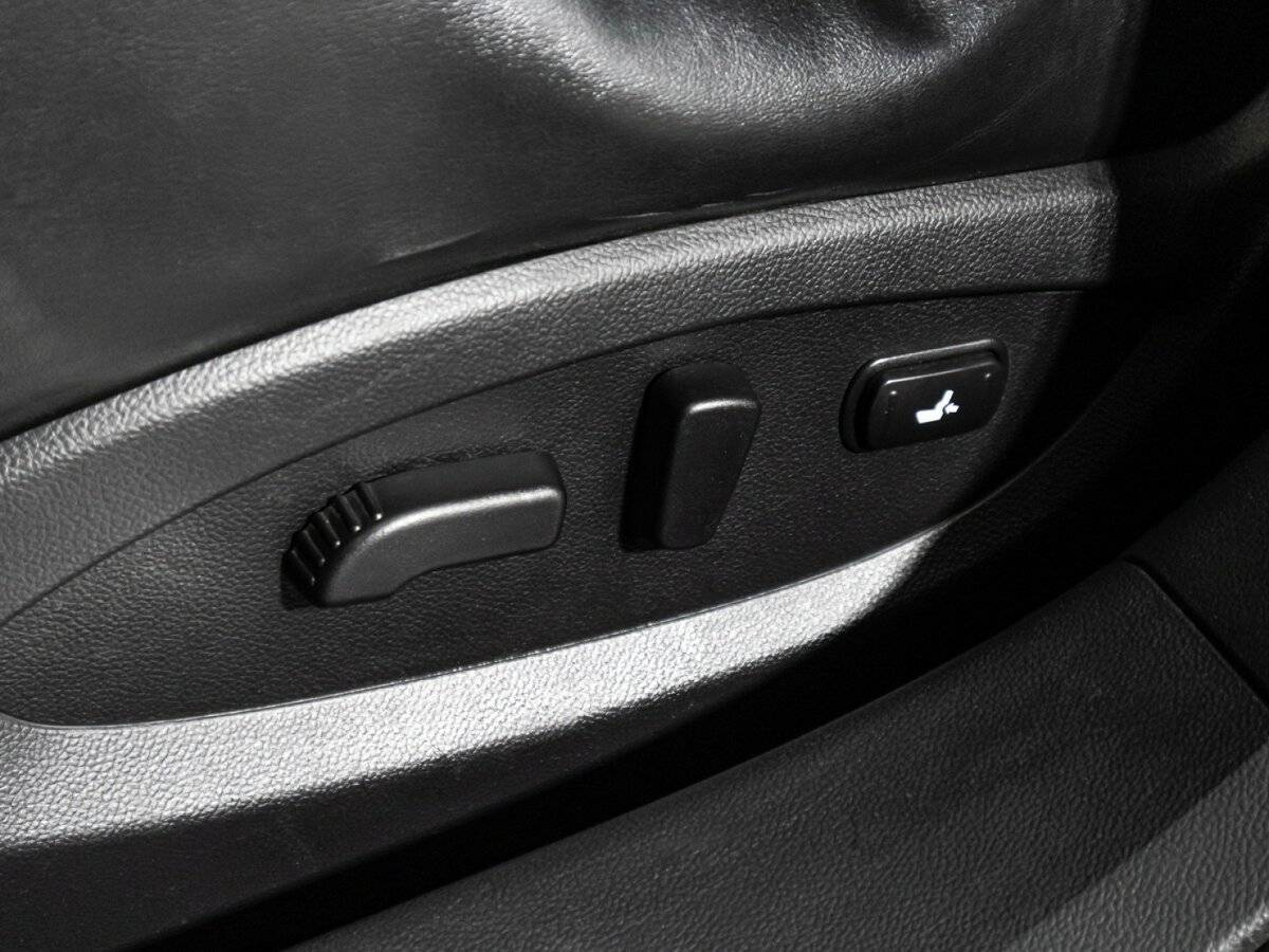 Infiniti QX70, 2014 Фото №17