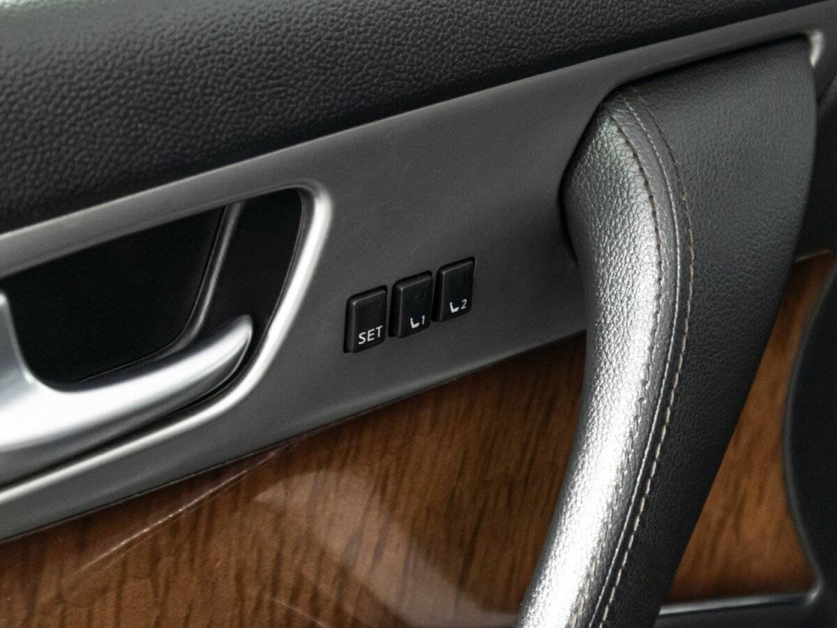 Infiniti QX70, 2014 Фото №18