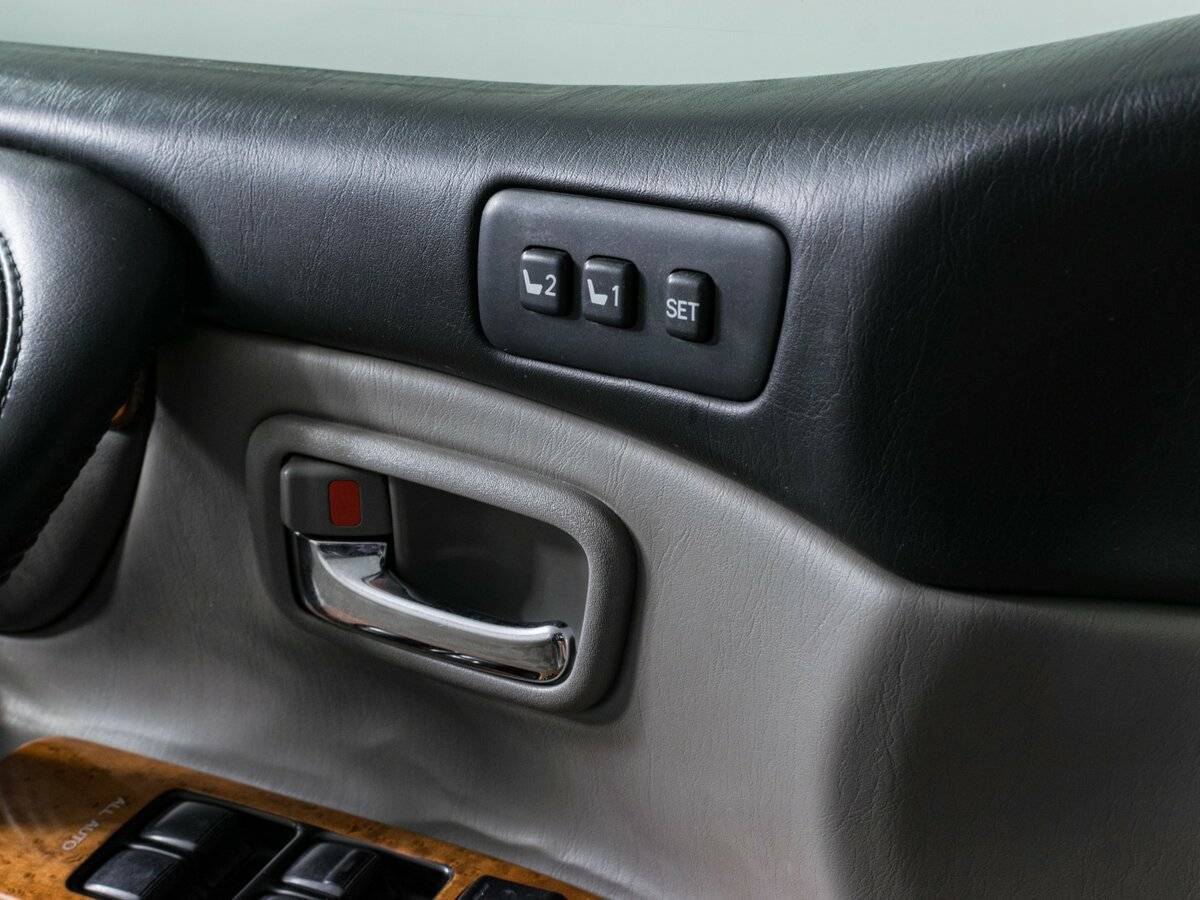 Lexus LX 470, 2006 Фото №17