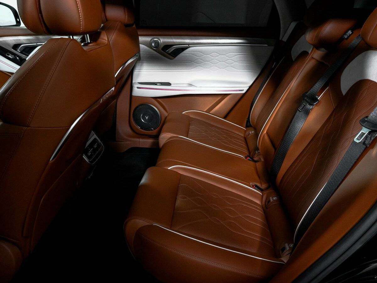 Voyah Free, 2023 - 32 669 км. | Фото №8