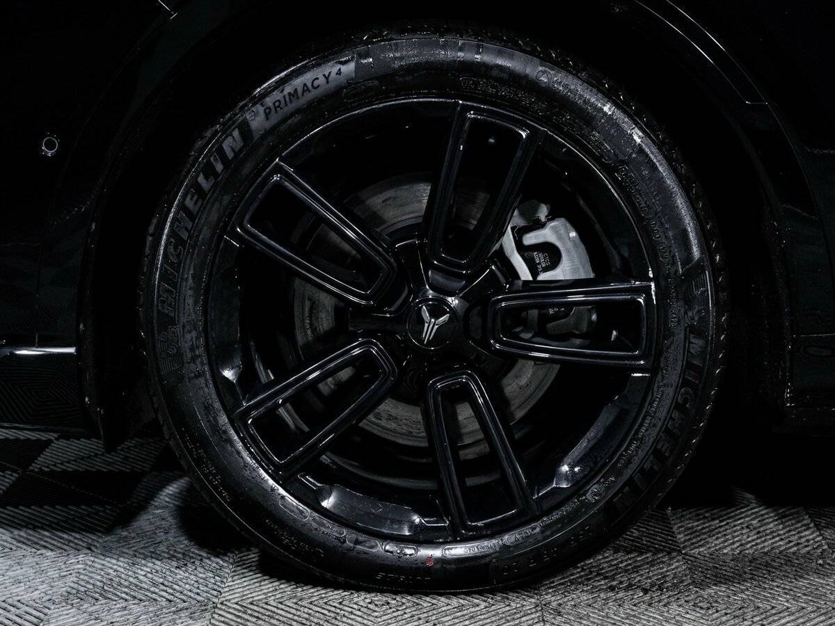 Voyah Free, 2023 Фото №12