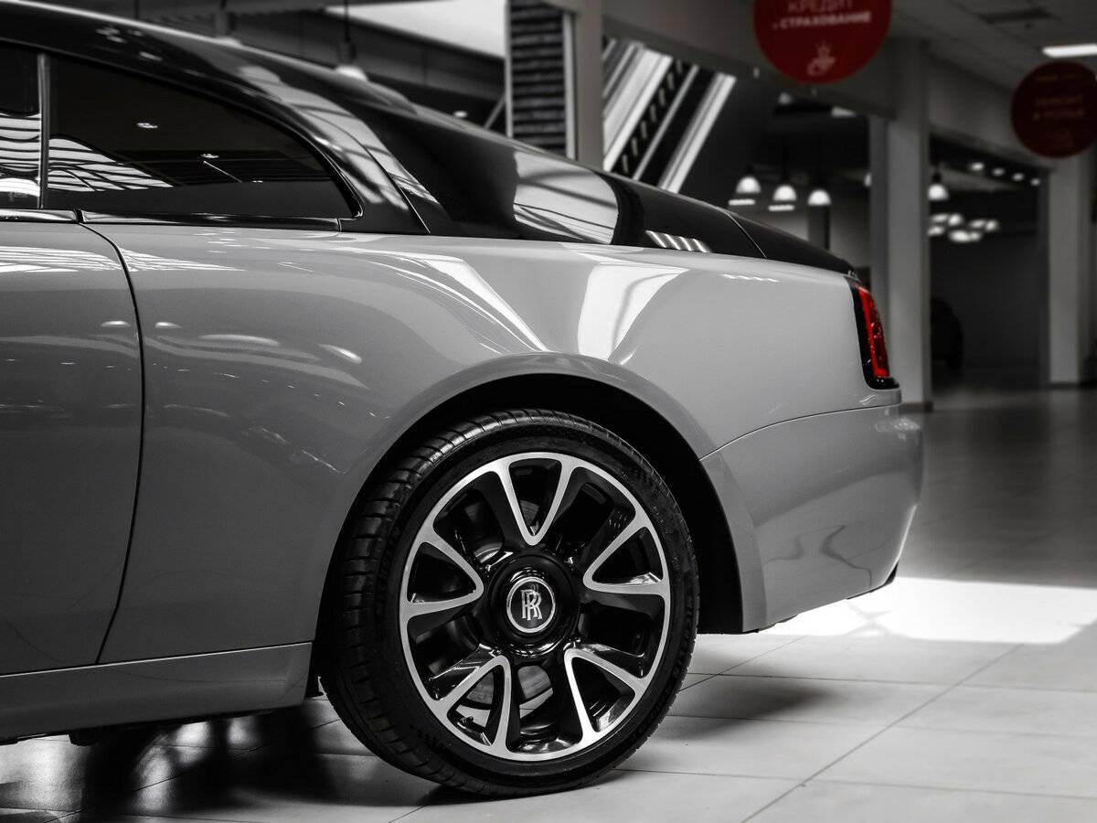Rolls-Royce Wraith, 2018 Фото №10