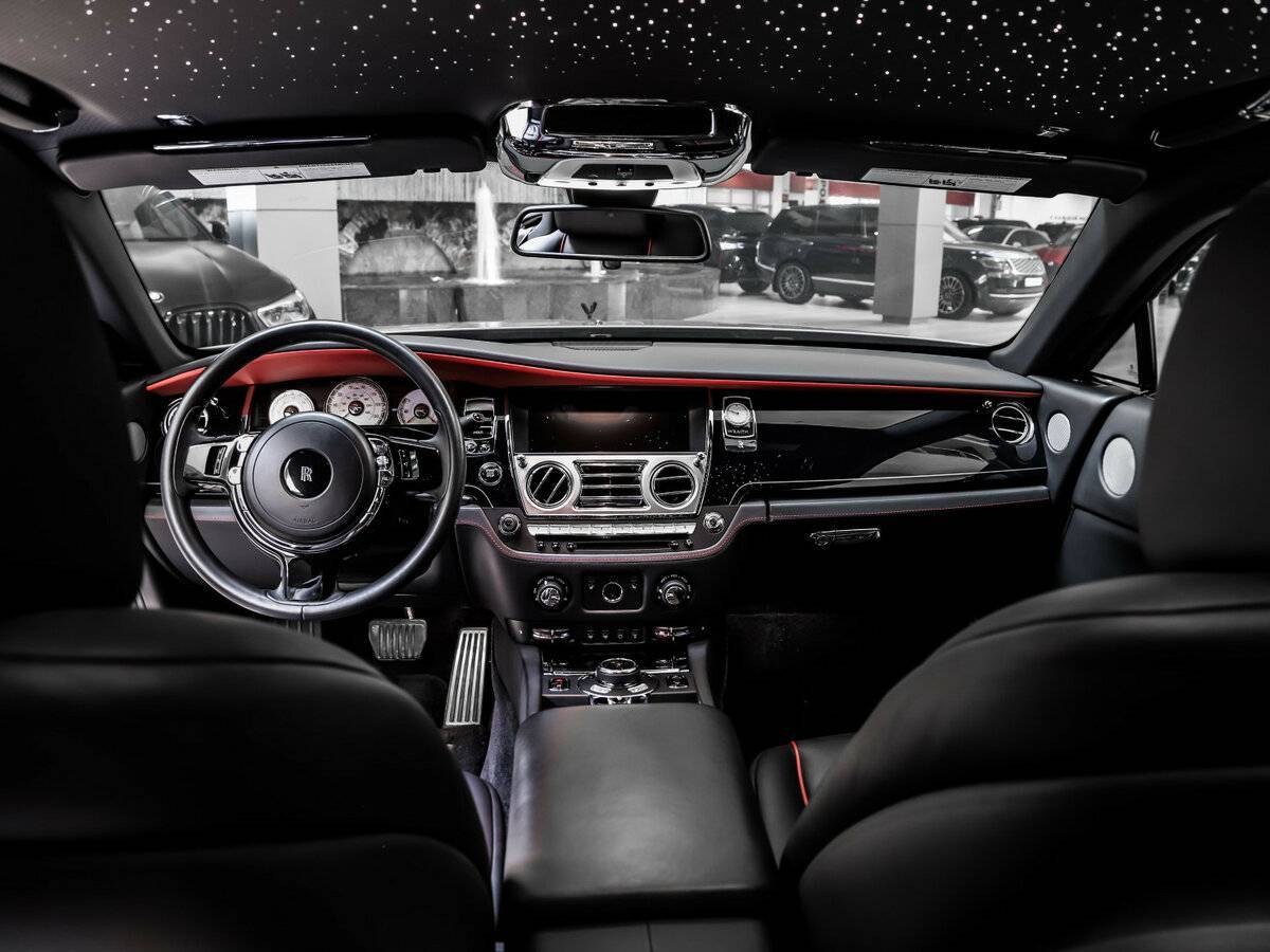 Rolls-Royce Wraith, 2018 Фото №21