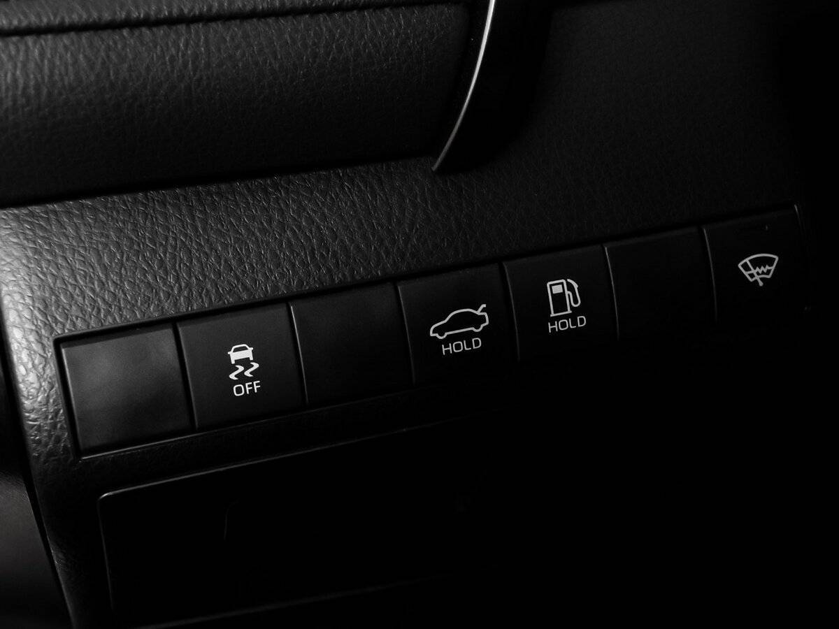 Toyota Camry, 2021 Фото №18