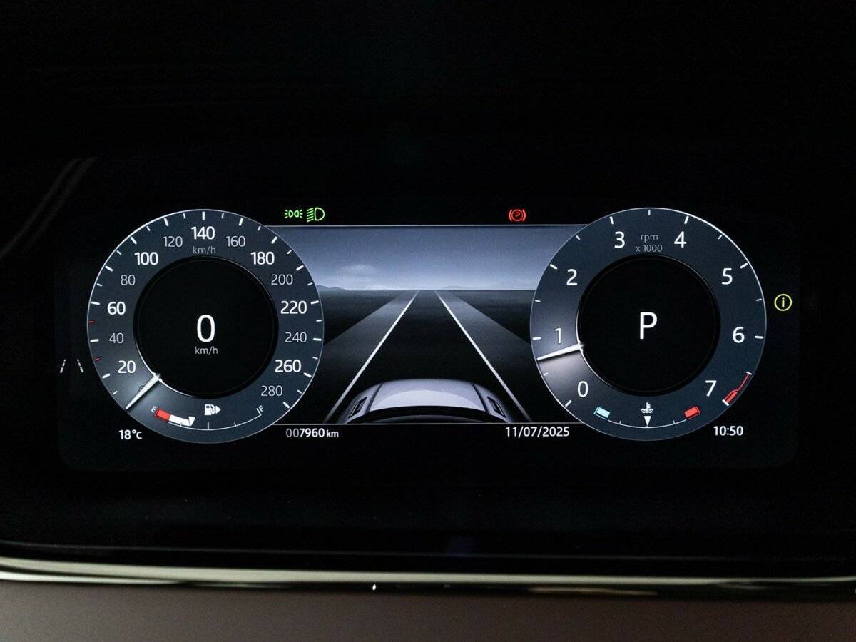 Land Rover Range Rover Evoque P250 MHEV Long, 2024 Фото №12