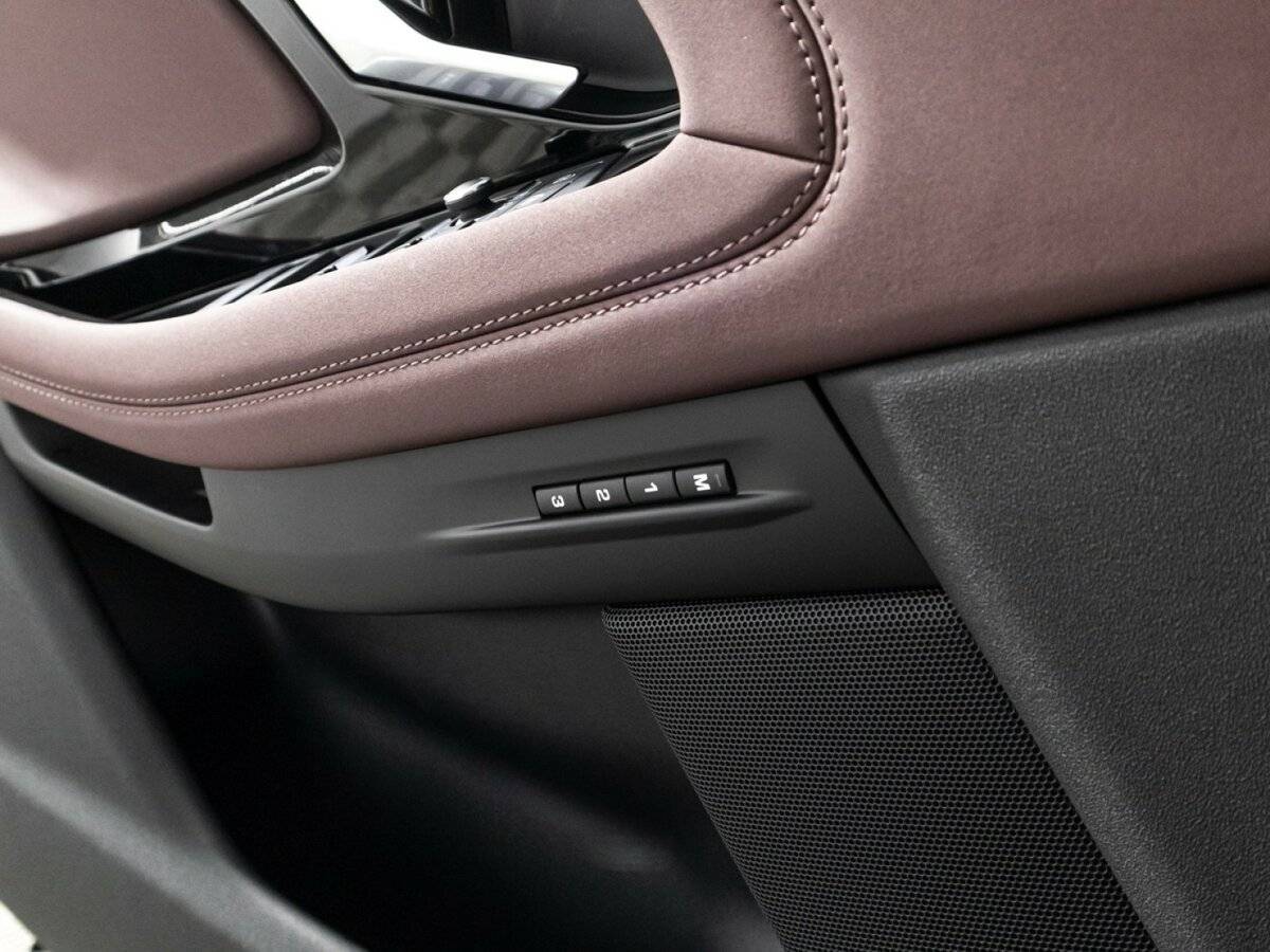 Land Rover Range Rover Evoque P250 MHEV Long, 2024 Фото №19