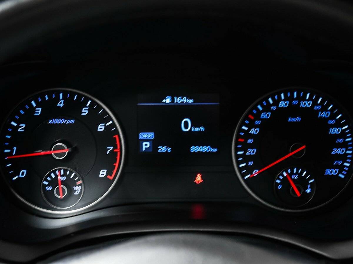 Kia Stinger, 2019 Фото №10