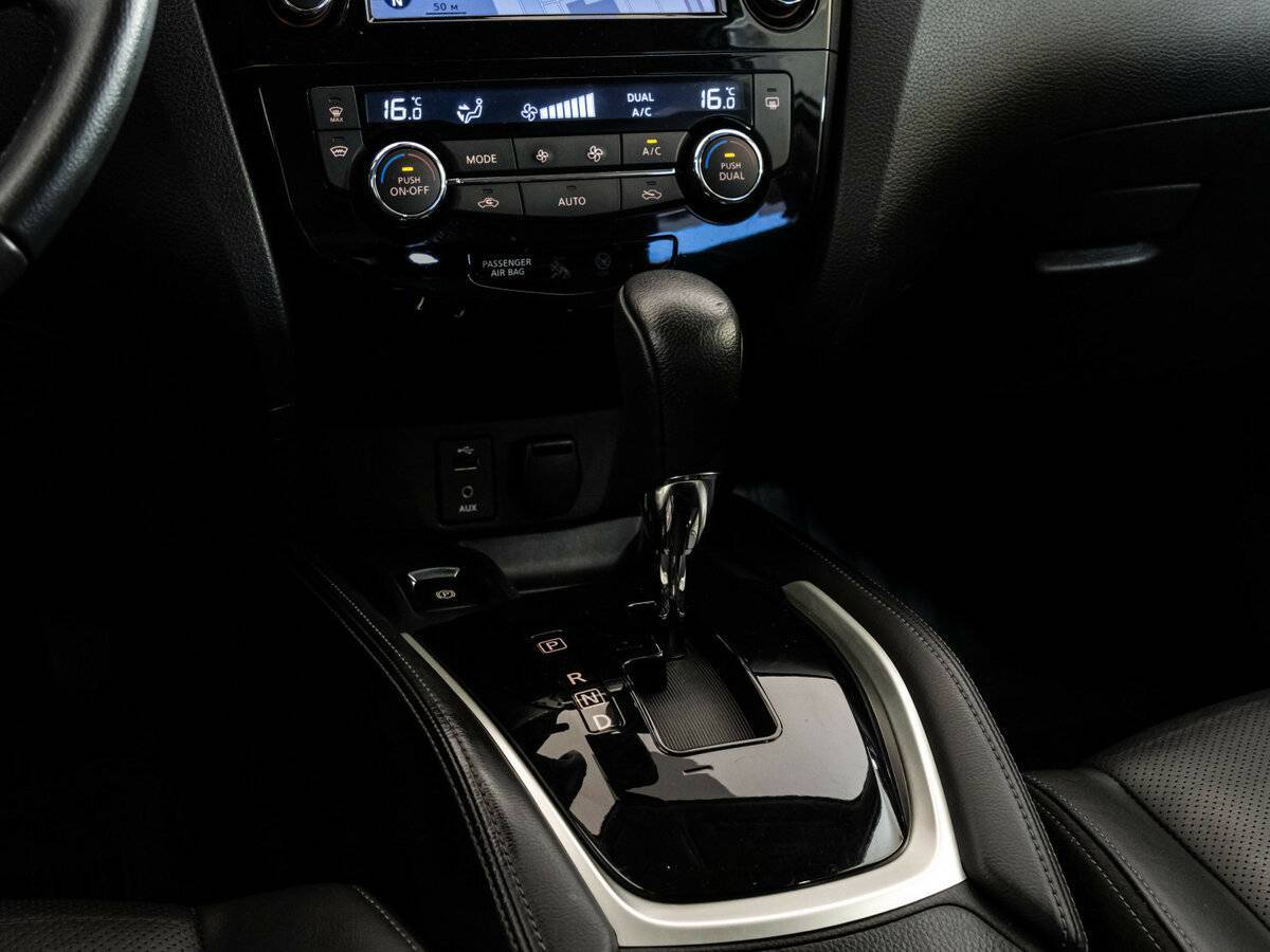 Nissan X-Trail, 2016 Фото №13