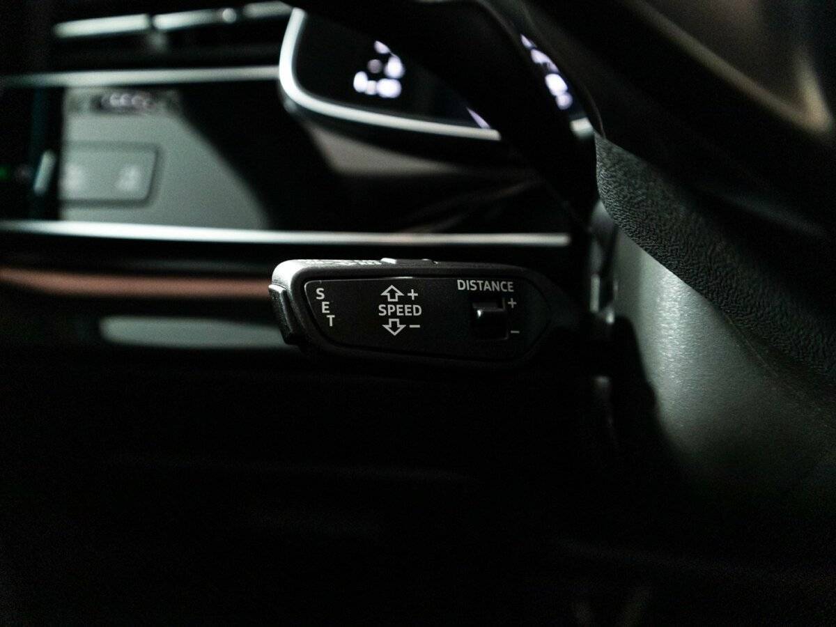 Audi Q7 45 TDI, 2020 Фото №24