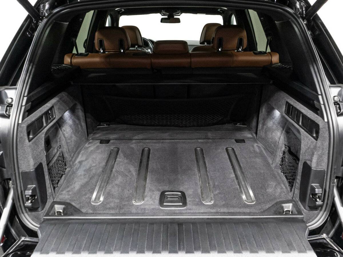 BMW X5 M50d, 2020 Фото №14