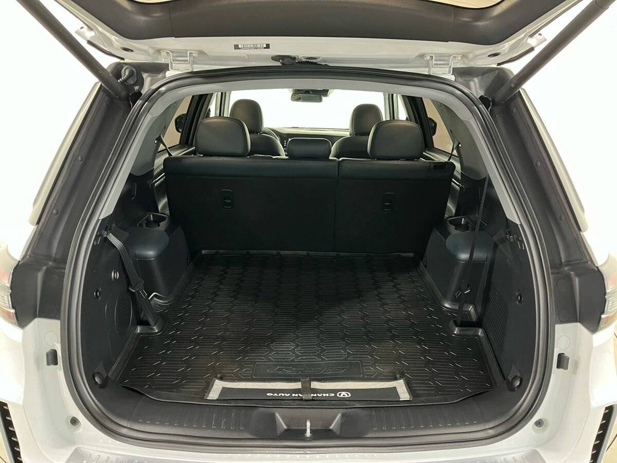 Changan CS95, 2023 Фото №21