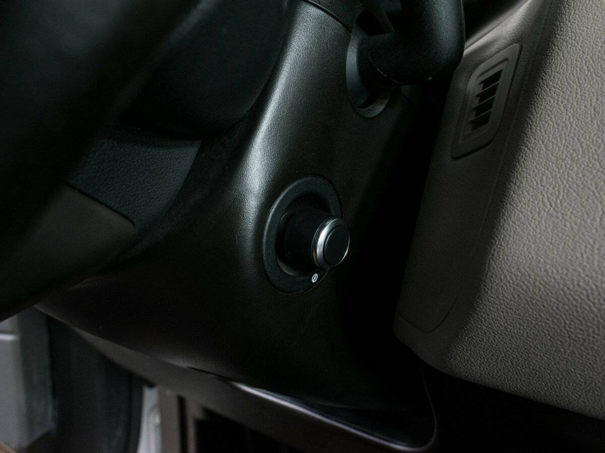 Land Rover Range Rover Sport, 2018 Фото №18