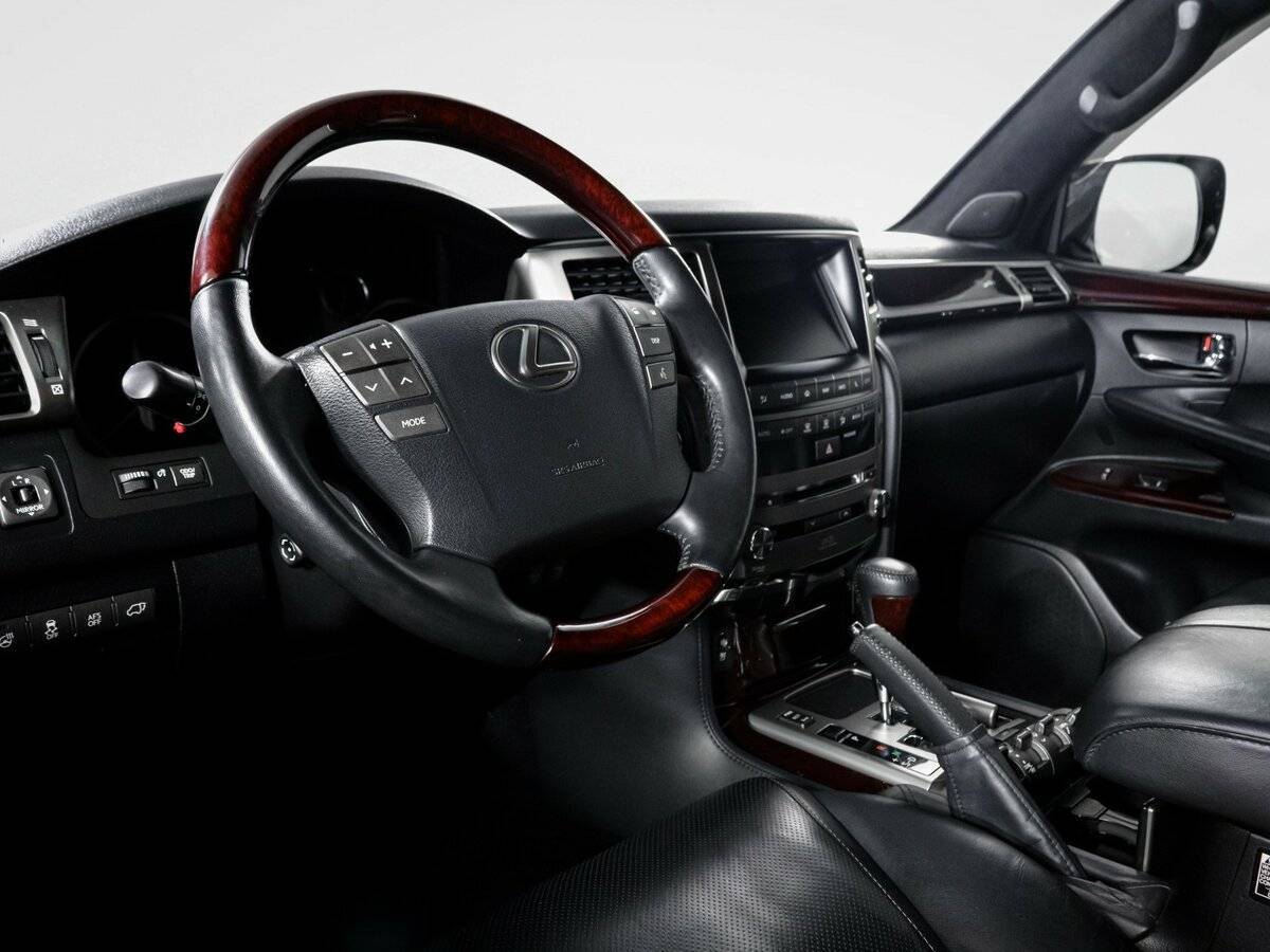 Lexus LX 570, 2013 Фото №14