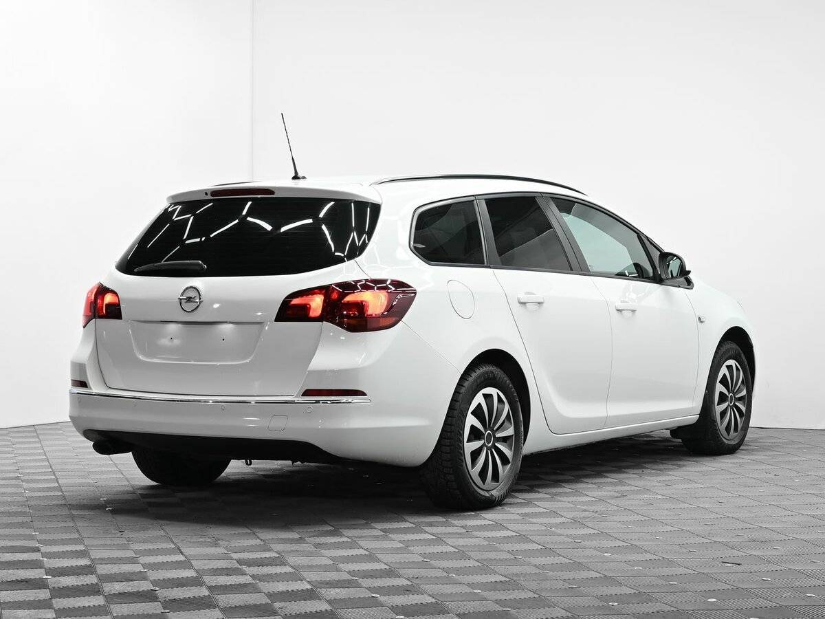 Opel Astra, 2012 - 162 000 км. | Фото №4