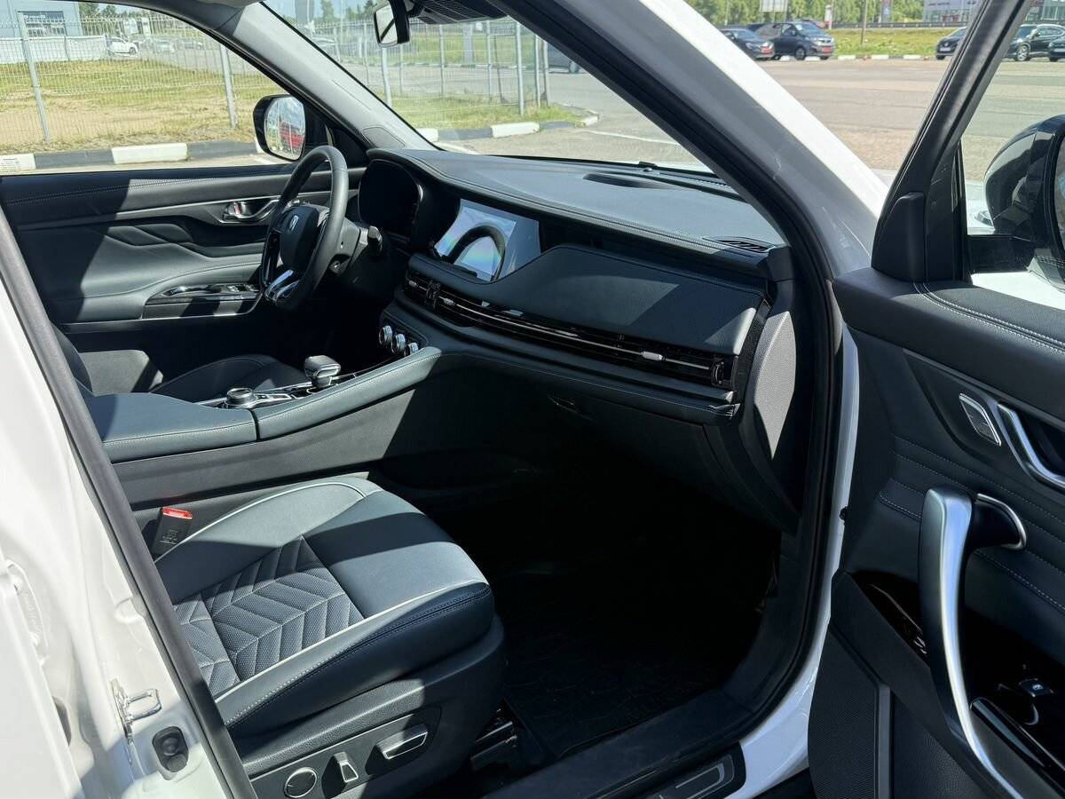 Changan CS95, 2023 Фото №17