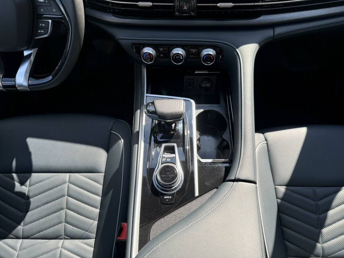 Changan CS95, 2023 Фото №20