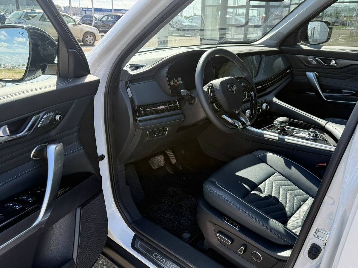 Changan CS95, 2023 Фото №26