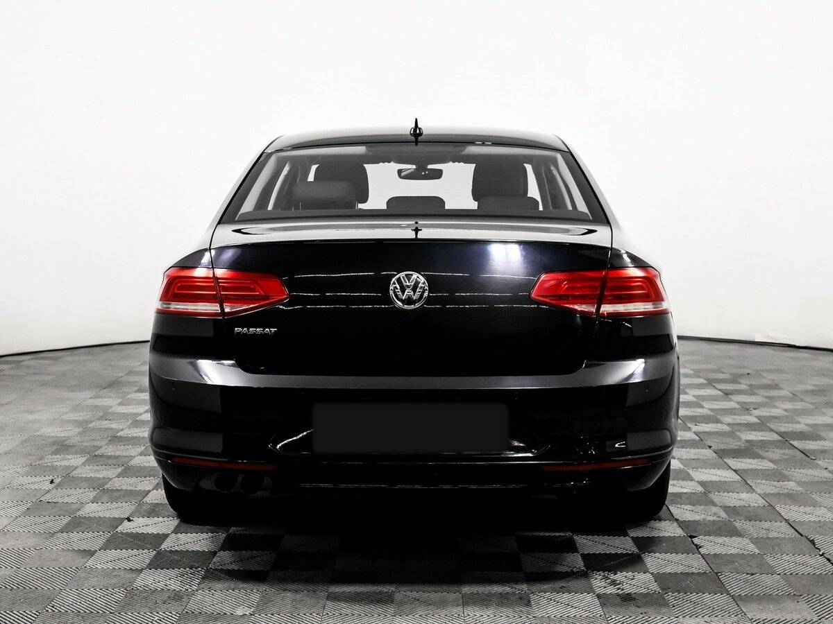 Volkswagen Passat, 2018 - 99 000 км. | Фото №6