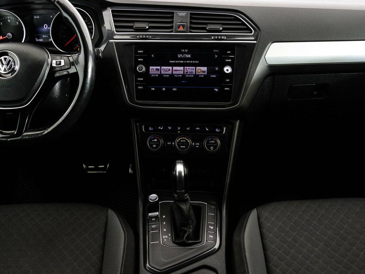 Volkswagen Tiguan, 2017 Фото №10