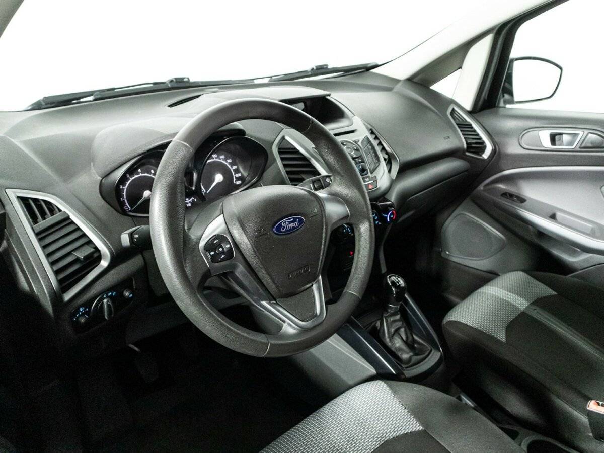 Ford EcoSport, 2017 Фото №11