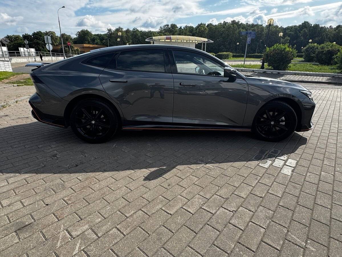 Changan UNI-V, 2023 - 35 000 км. | Фото №4