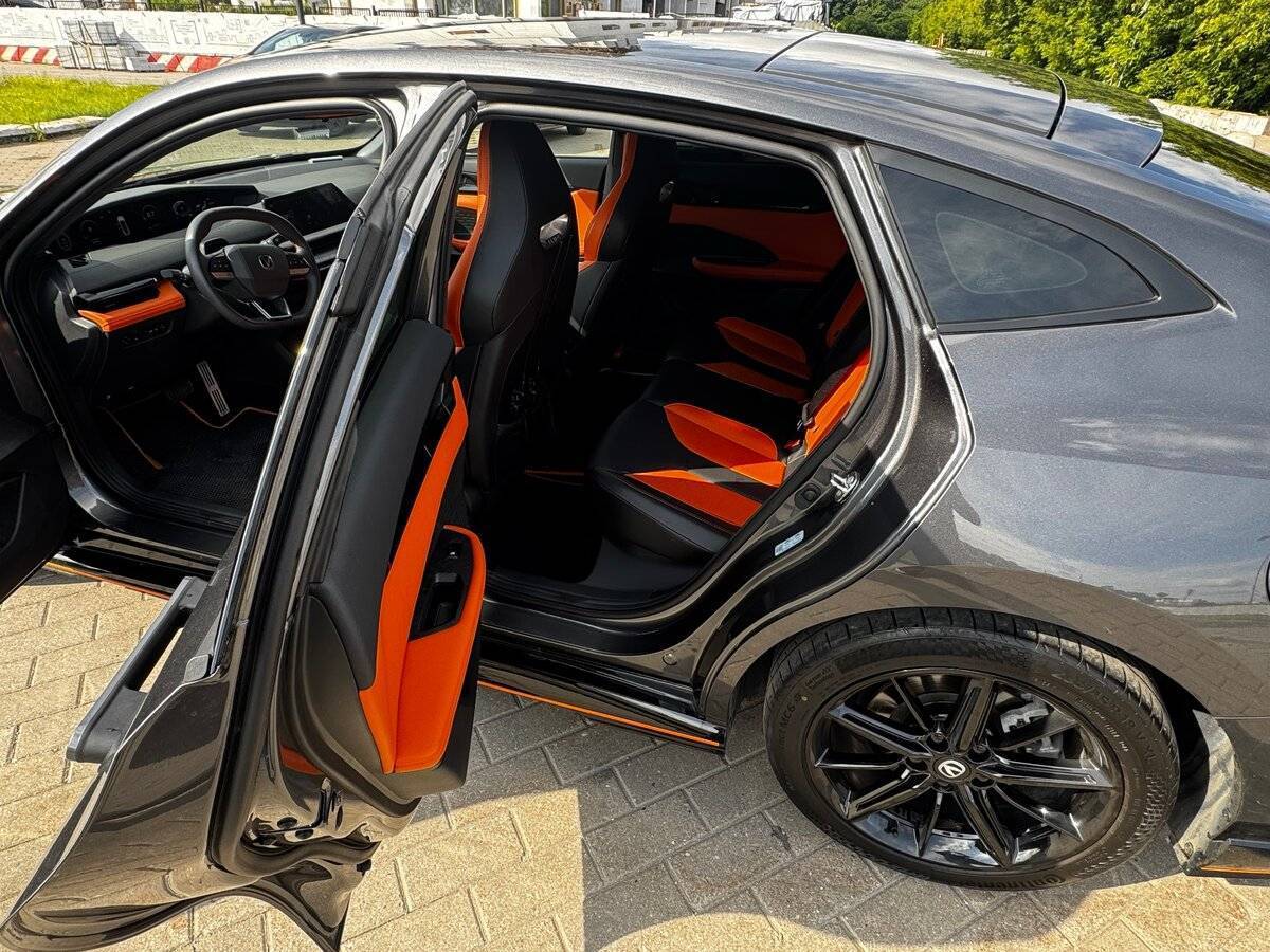 Changan UNI-V, 2023 Фото №12