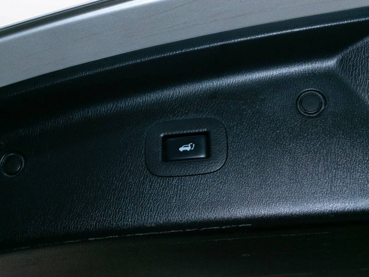 Infiniti QX56, 2012 Фото №10