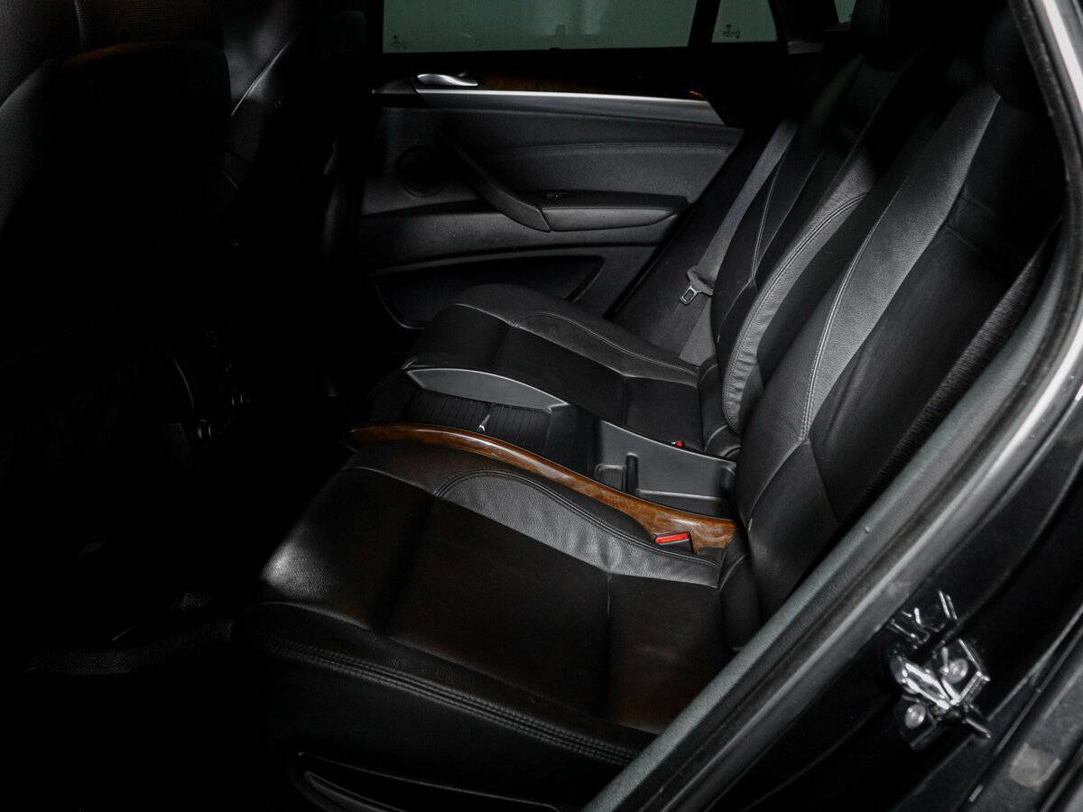 BMW X6 35i 6-speed, 2009 Фото №10