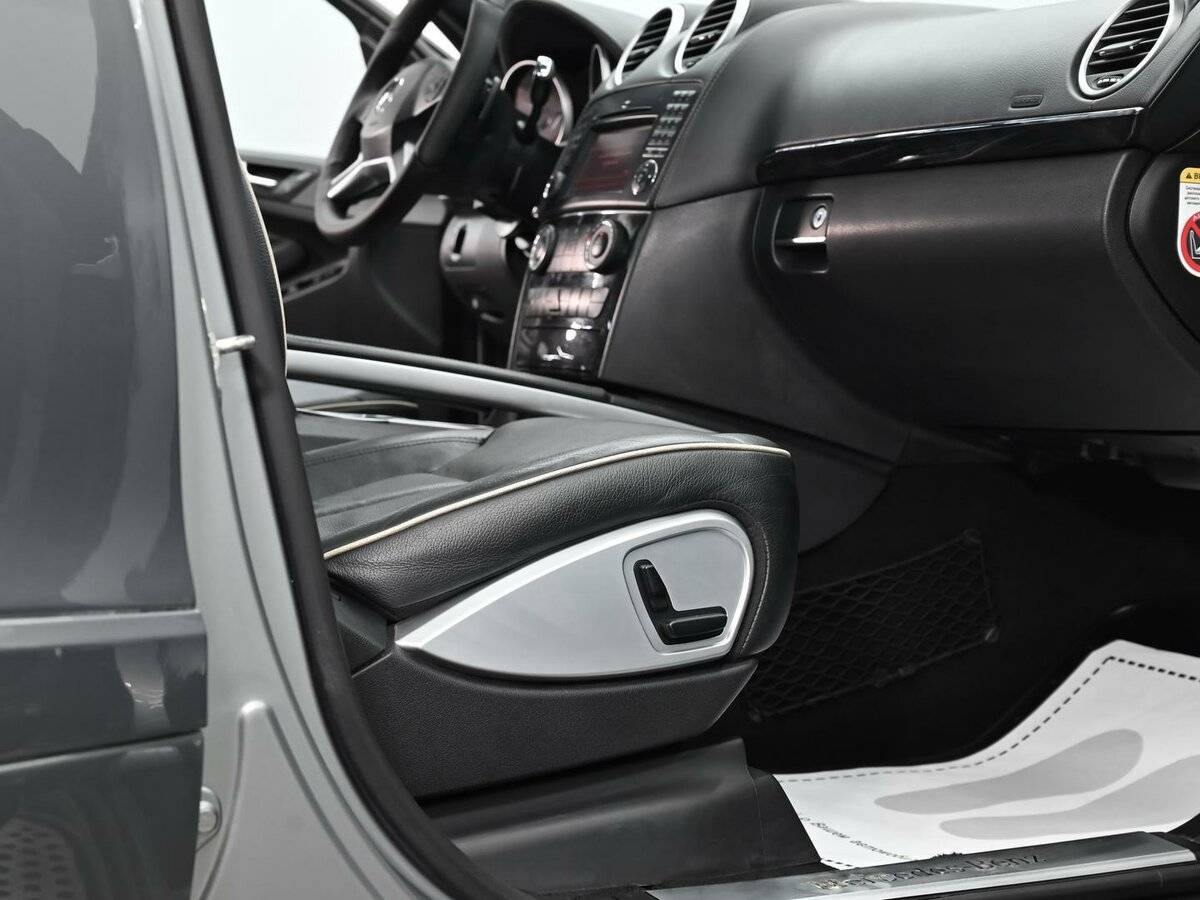 Mercedes-Benz M-Класс 350, 2011 Фото №13