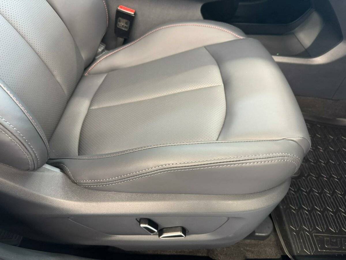 Changan UNI-T, 2024 Фото №16