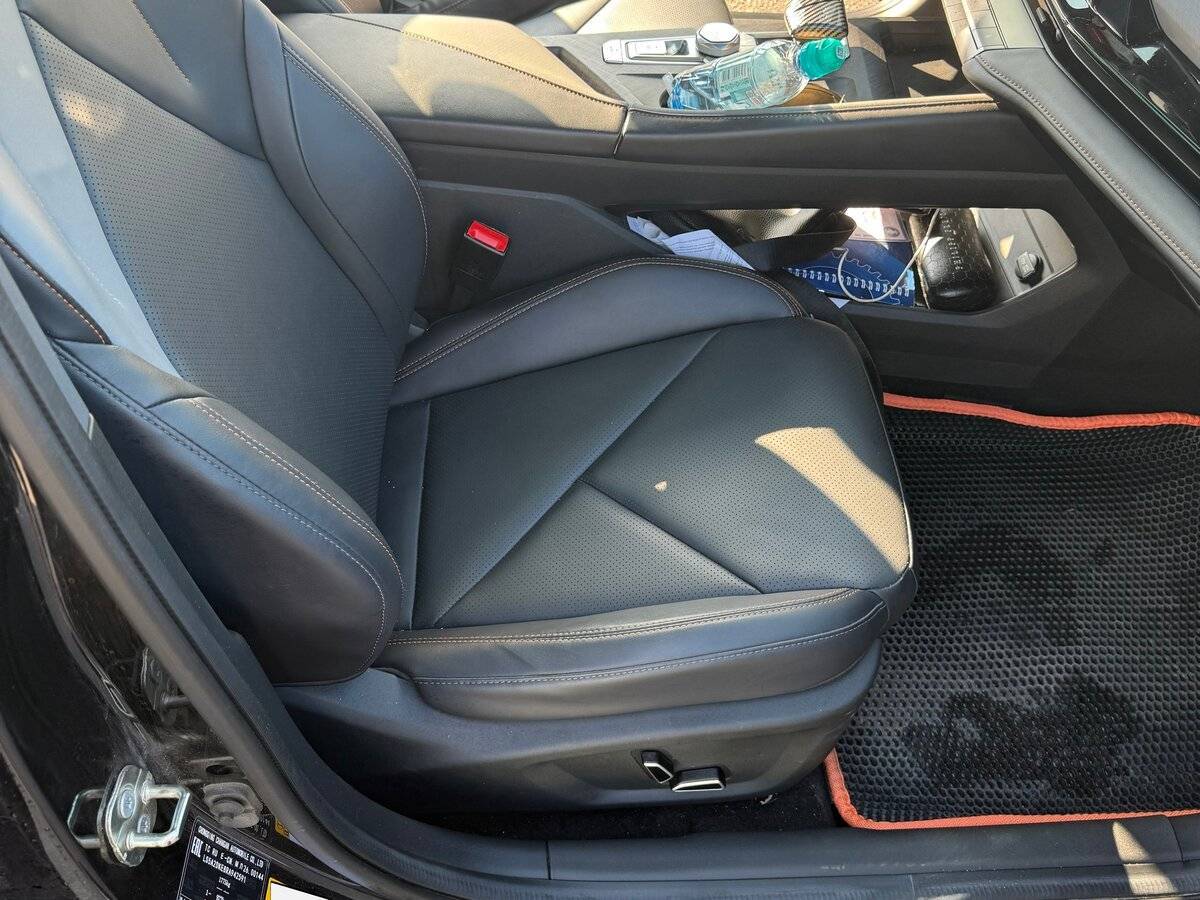 Changan UNI-V, 2023 Фото №17