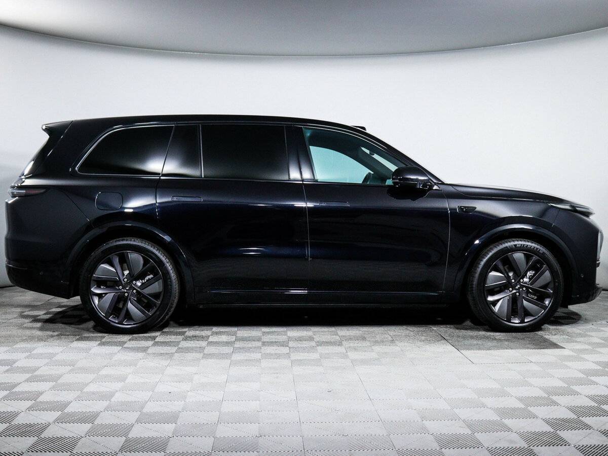 Lixiang L9 44.5 kWh, 2023 - 24 500 км. | Фото №4