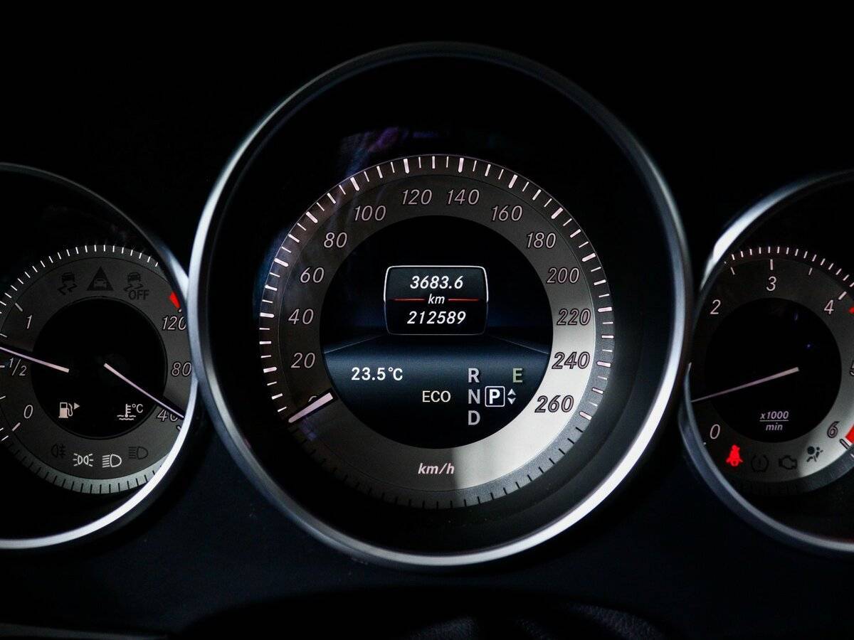 Mercedes-Benz CLS 350 BlueTEC, 2016 Фото №11