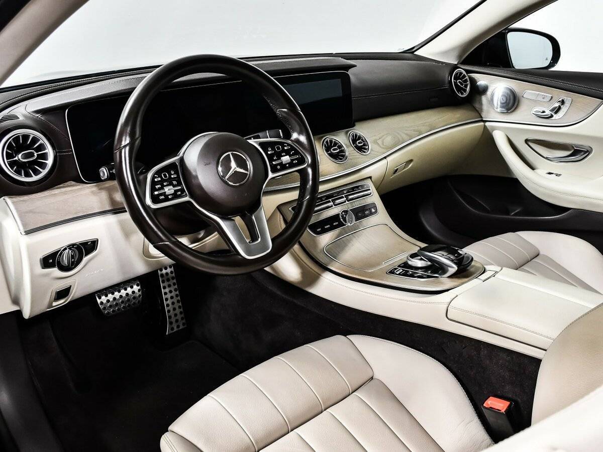 Mercedes-Benz E-Класс 200, 2019 Фото №13