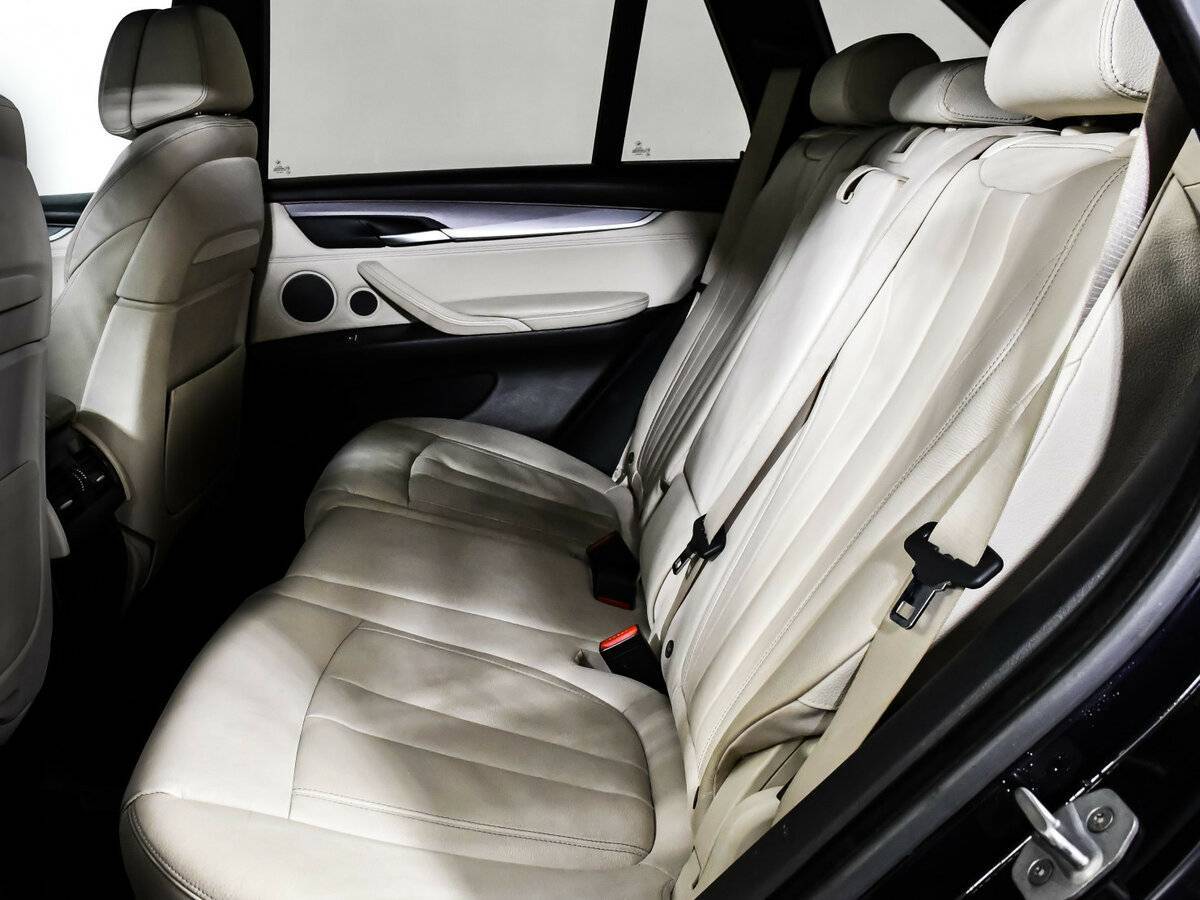 BMW X5 40d, 2015 Фото №13