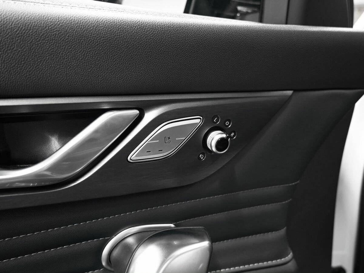 Changan CS95 I Рестайлинг 2, 2023 Фото №23