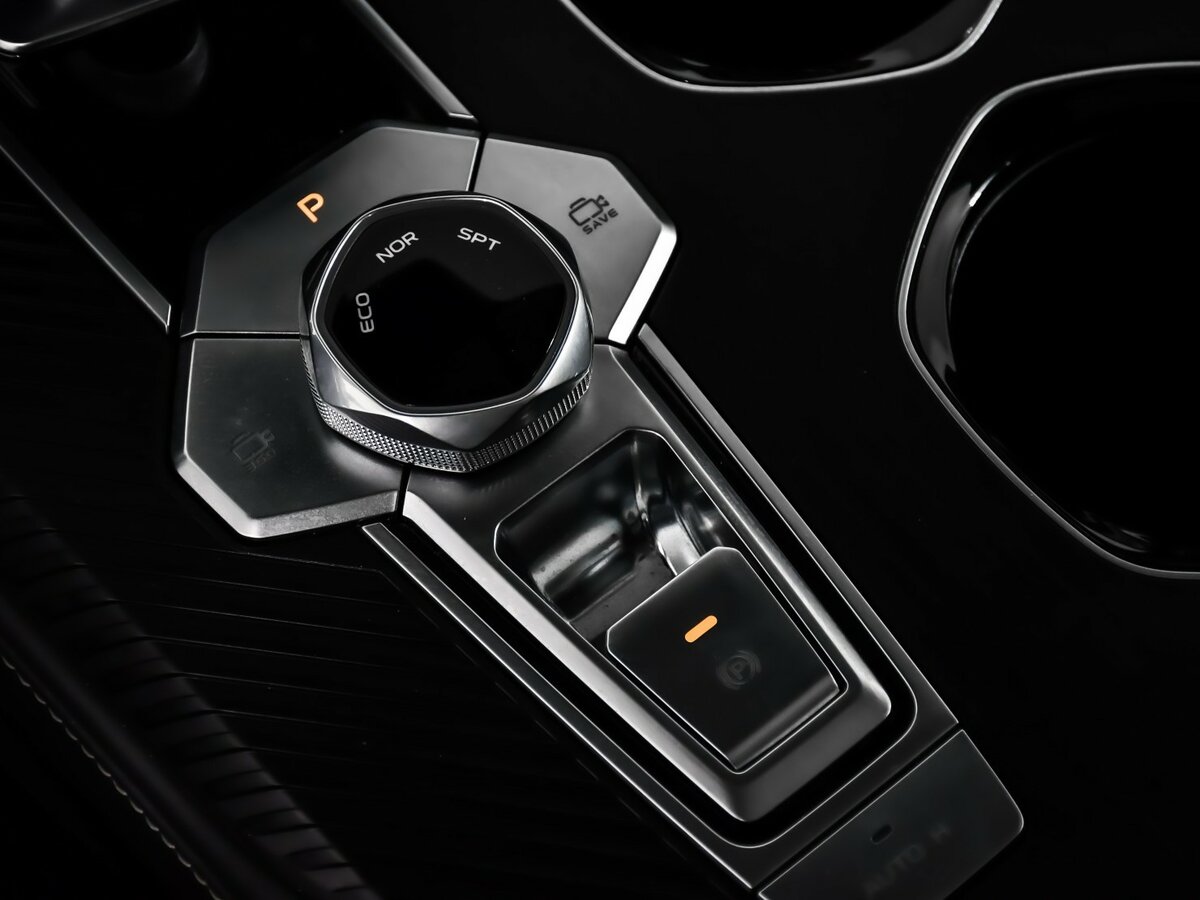 Changan UNI-K, 2024 Фото №19