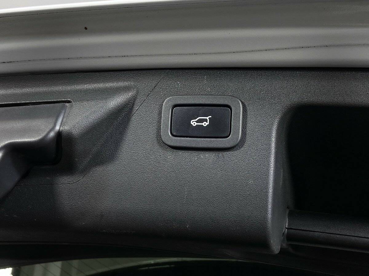 Land Rover Discovery Sport I, 2018 - 175 485 км. | Фото №7