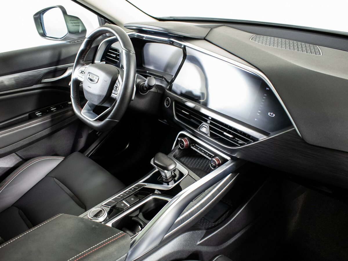 Geely Tugella I Рестайлинг, 2022 Фото №10