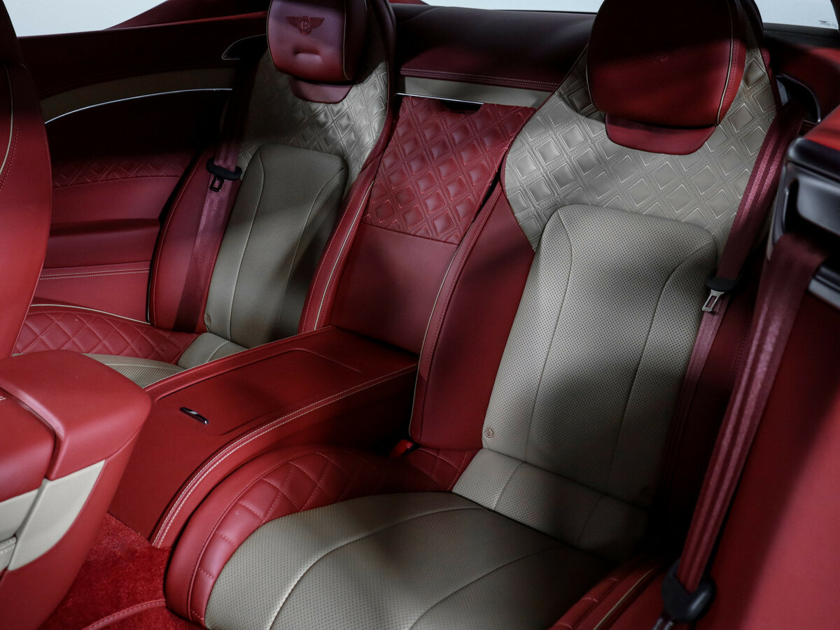 Bentley Continental GT III, 2019 - 40 100 км. | Фото №8