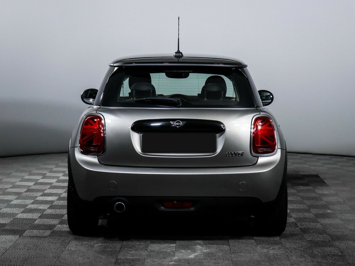 Mini Hatch Cooper III (F55/F56) Рестайлинг, 2018 - 98 367 км. | Фото №5