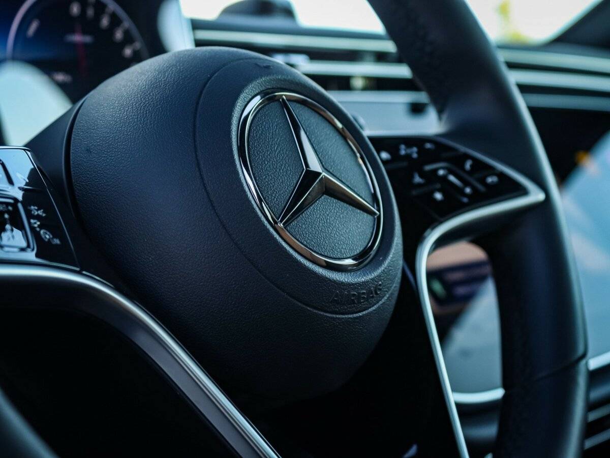 Mercedes-Benz E-Класс 300 e VI (W214, S214), 2024 Фото №20