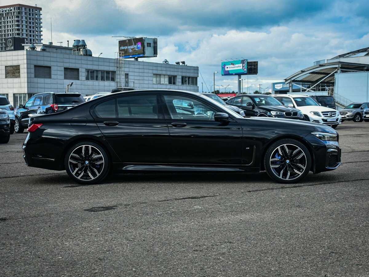 BMW 7 серии 730d xDrive VI (G11/G12) Рестайлинг, 2020 - 90 858 км. | Фото №4