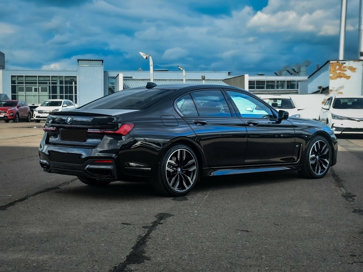 BMW 7 серии 730d xDrive VI (G11/G12) Рестайлинг, 2020 - 90 858 км. | Фото №5